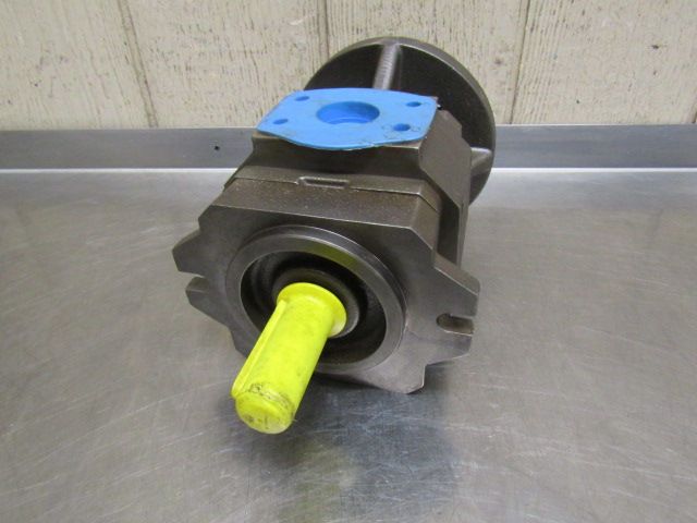 Thumbnail: Rexroth PGH4-21/040RE11VU2 Hydraulic Gear Pump R900086321