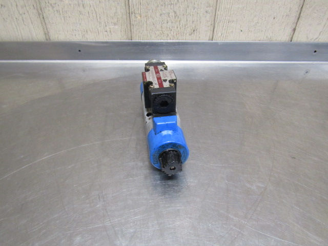 Thumbnail: Toyo-Oki HD3-2WD-BcA-025A-LYD2S Hydraulic Directional Control Solenoid Valve 24v