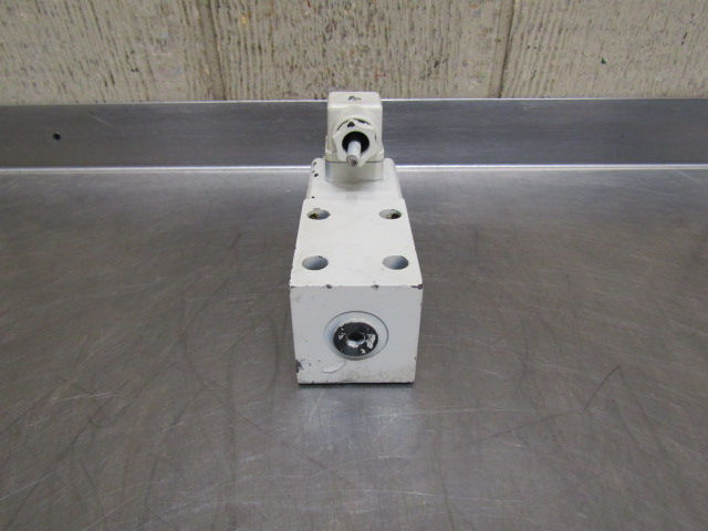 Thumbnail: Tokimec EPCG2-01-70-11 Hydraulic Proportional Solenoid Relief Valve