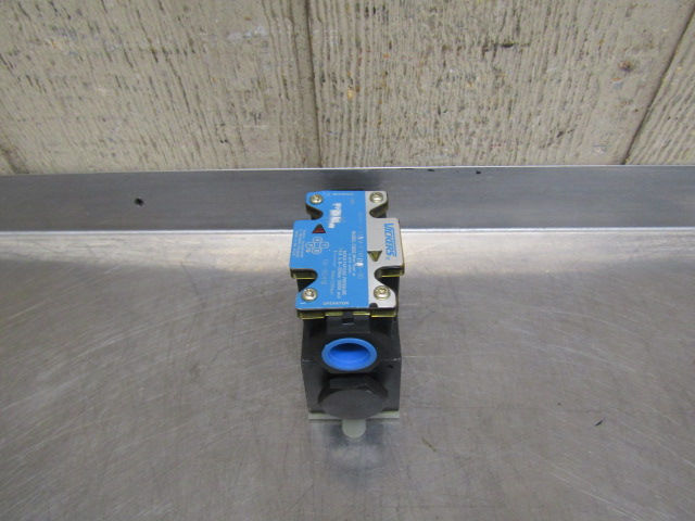 Thumbnail: Eaton Vickers DG4V-3-2AL-M-FTWL-BL6-60 Hydraulic Control Solenoid Valve