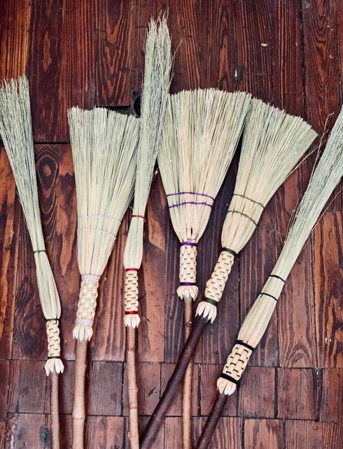 Full Size Broom Making with Hannah Mitchell