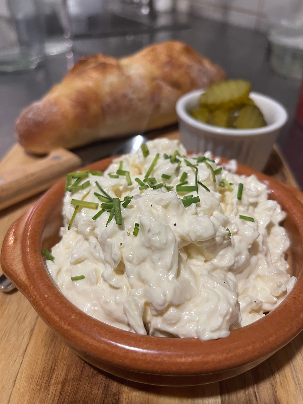 GARLIC CHEESE