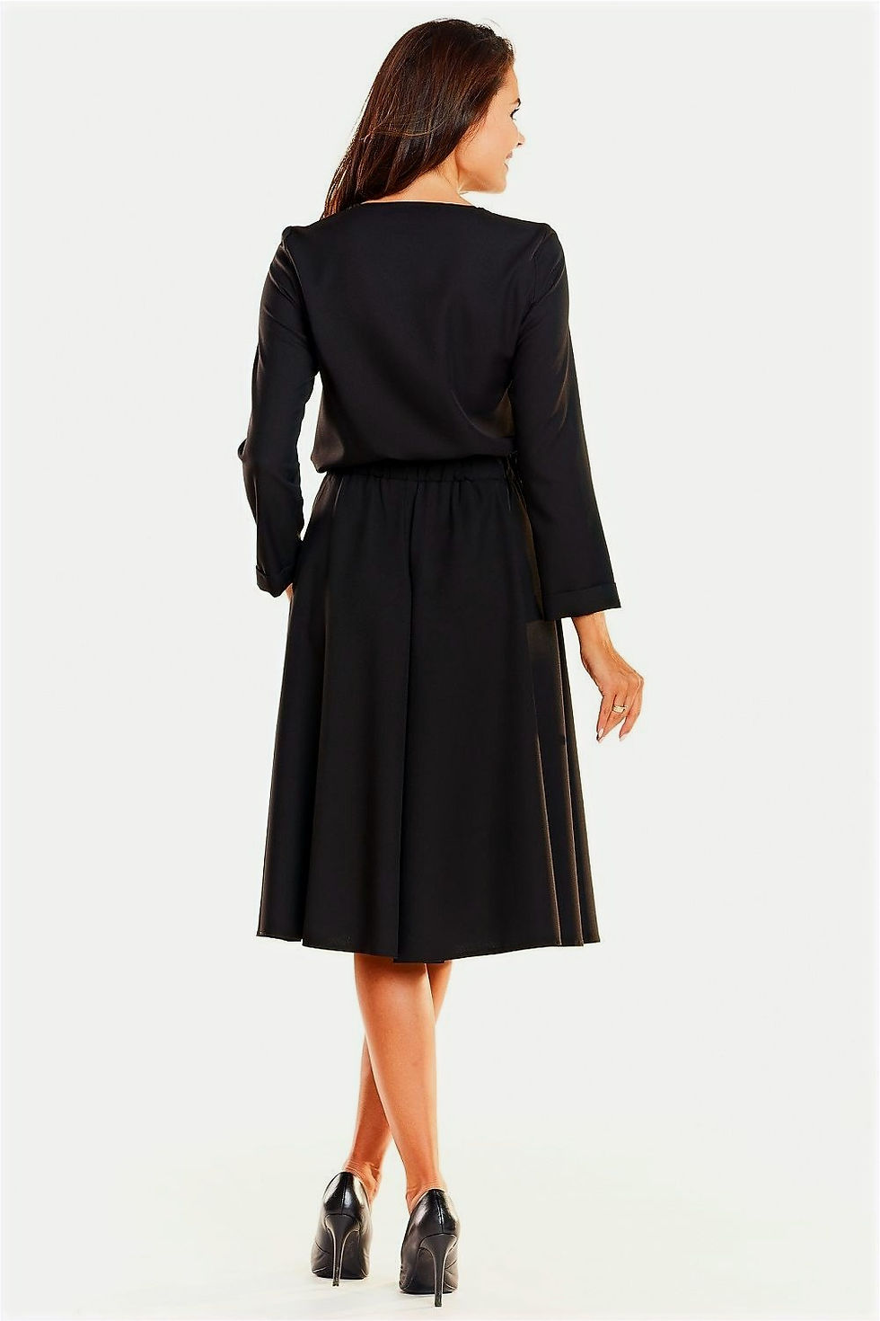 Miniatura: Completo Awama