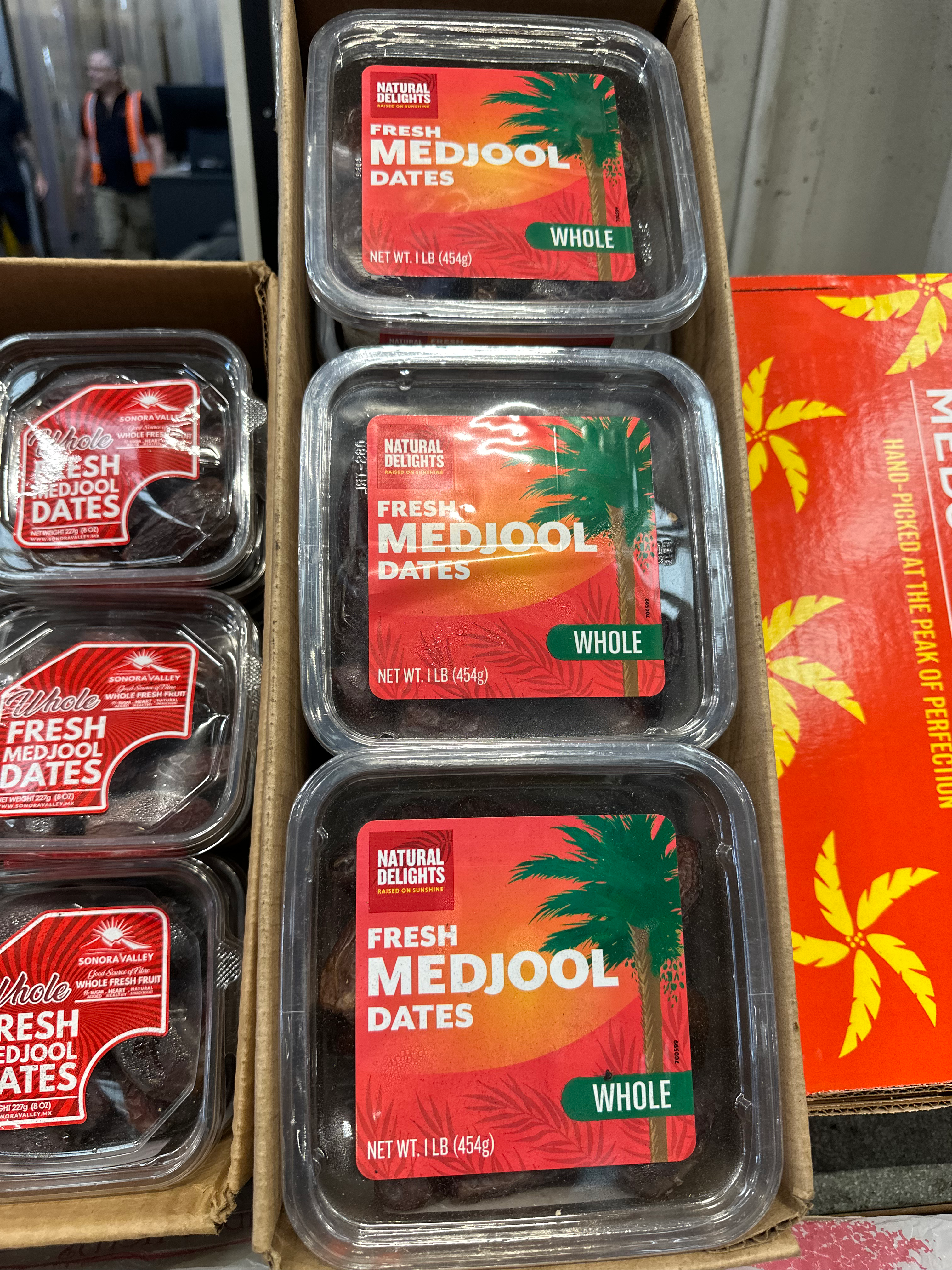 Dates- Fresh Medjool (12x454g) pack