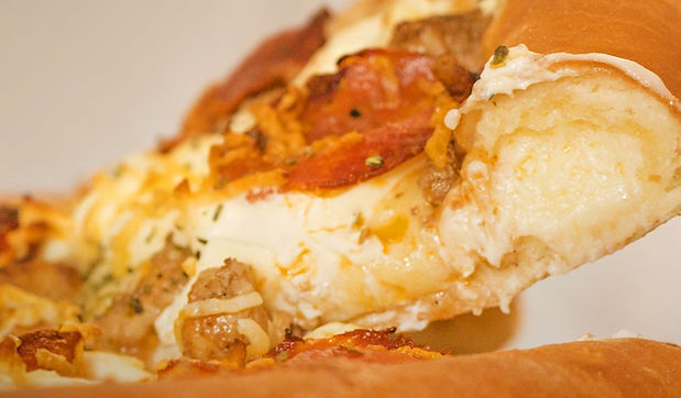 Pizza com borda de Catupiry