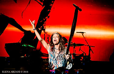 Steven.Tyler_LovinMary_LiveNationUK_O2.k