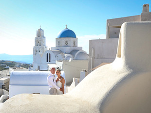 Santorini destination wedding adventure