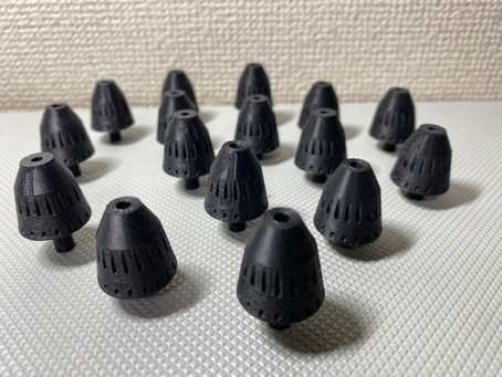 タイヤ接着コーン(きのこの山?)販売開始