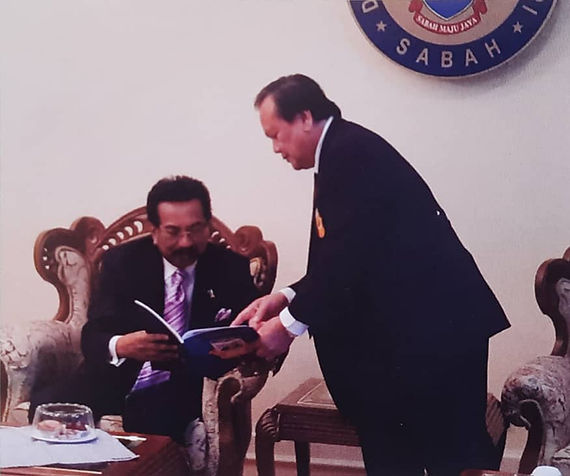 2 Courtesy Call on Y.A.B. Chief Minister 2015.jpeg