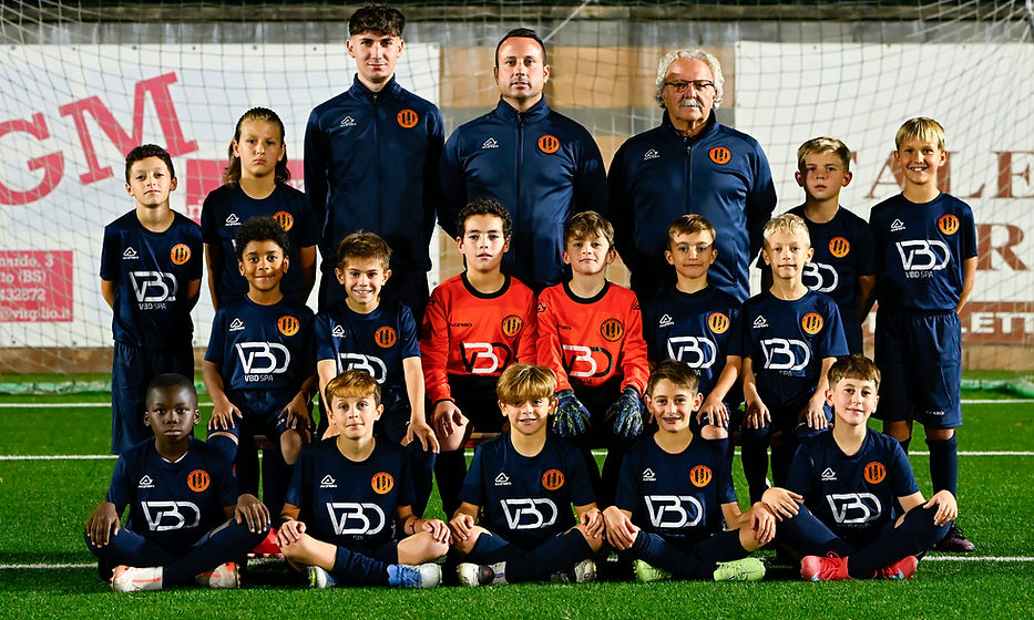 UNDER 10 ARANCIO.jpg