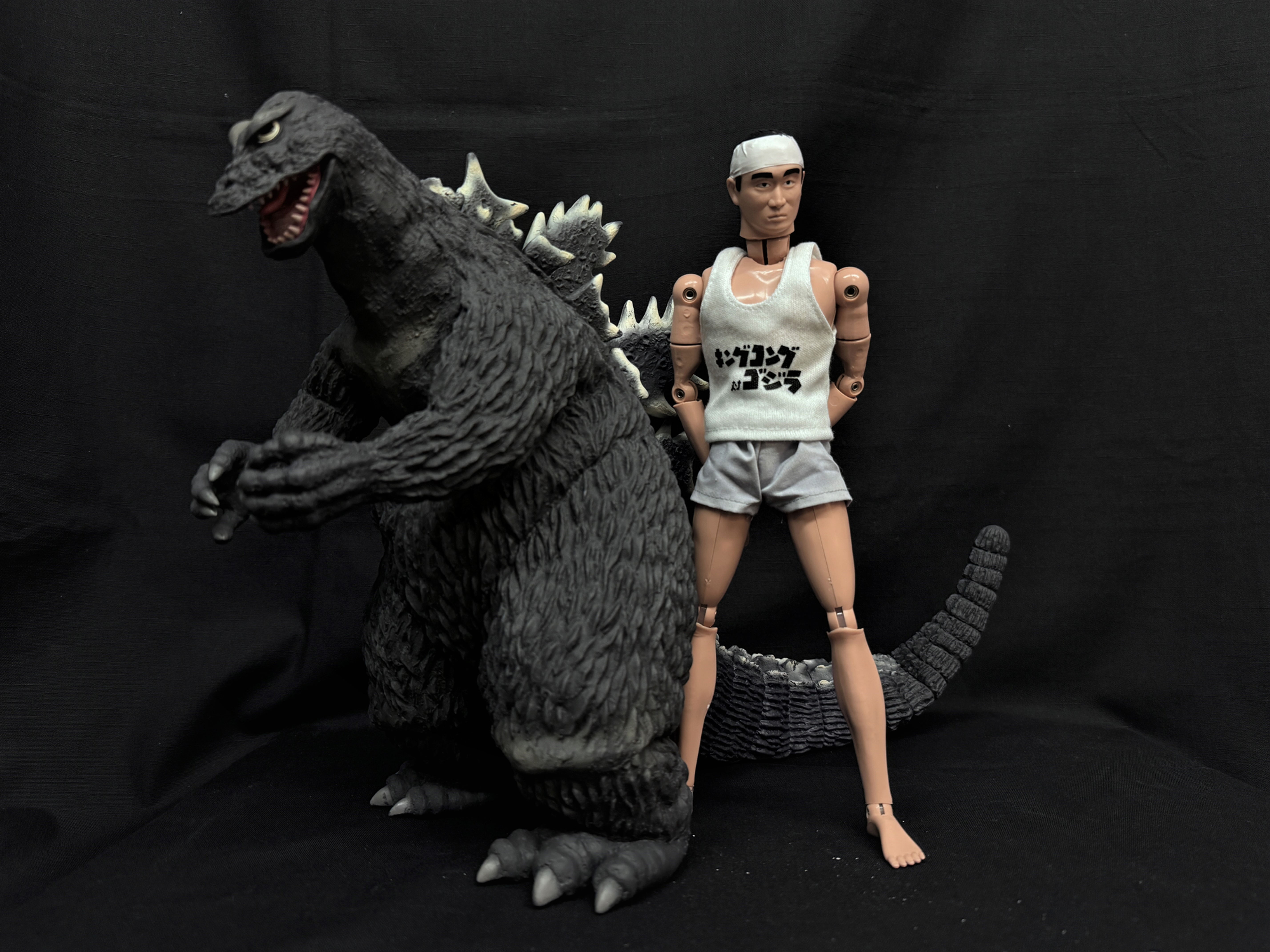 King Godzilla 1962 Costume 1:6 Figure set RAH