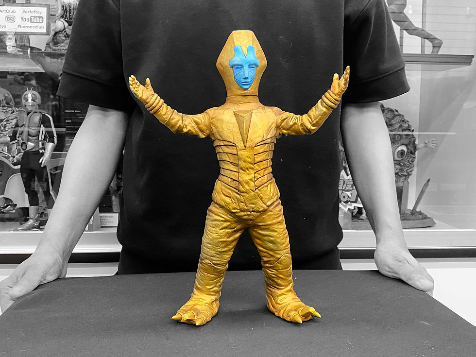 섬네일: Mirrorman Golden Phantom Gold Satan Art Statue 黄金怪人ゴールドサタン完成品