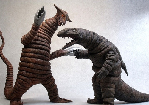 Return Of Ultraman Kaiju Detton resin cast model 地底怪獣デットン
