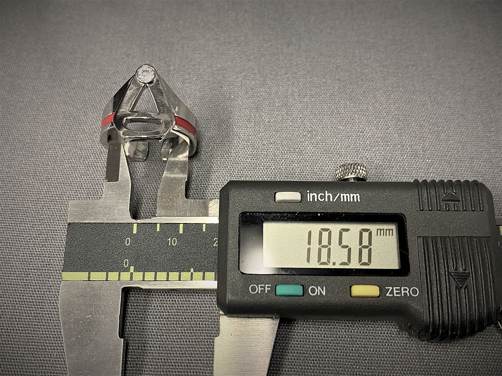 サムネイル： Ultraman Ace Ultra Ring 1:1 Prop Replica (Diecast Metal)