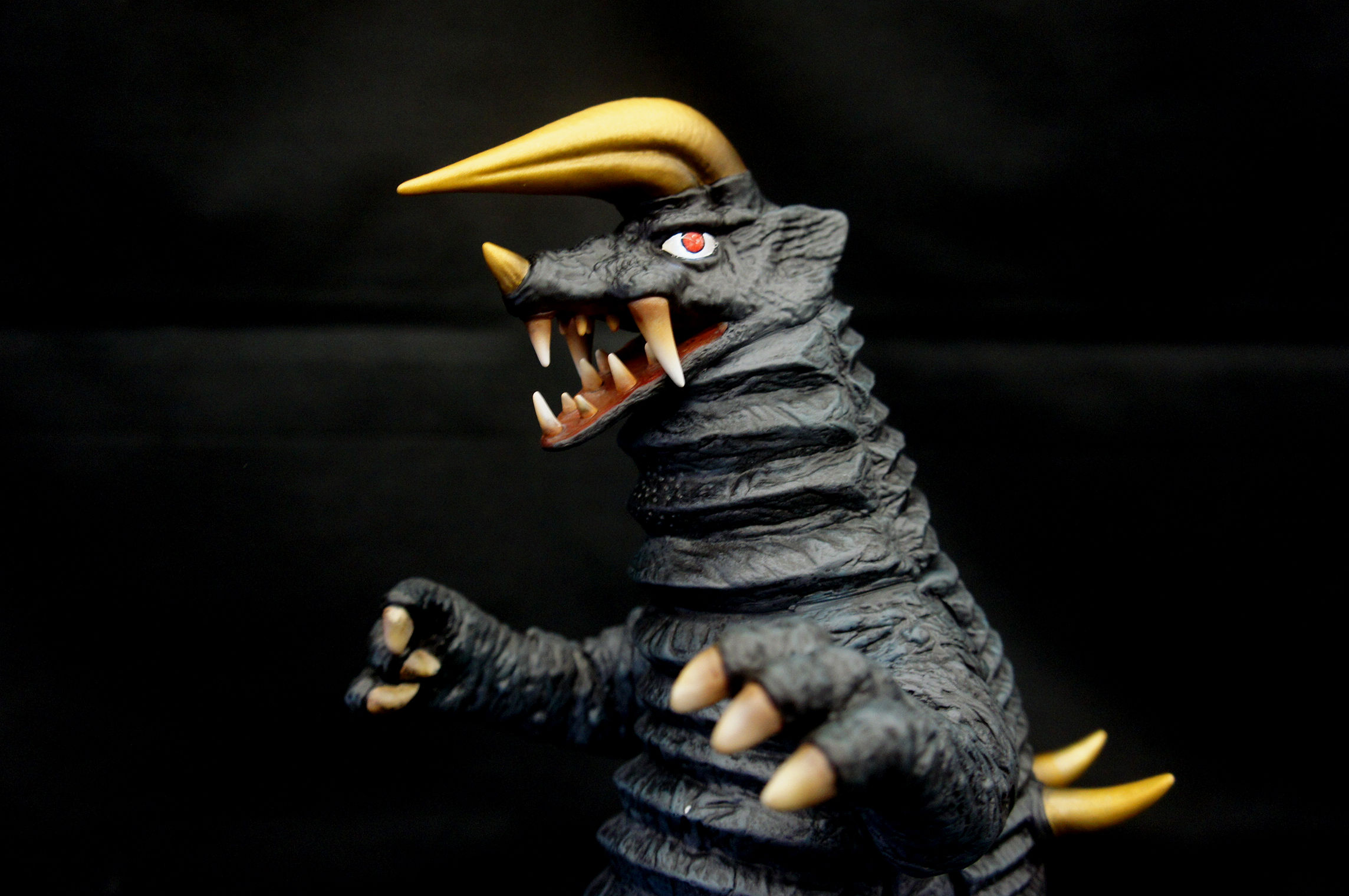 Ultraman Jack Kaiju Black King Art Statue 用心棒怪獣 ブラックキング 完成品