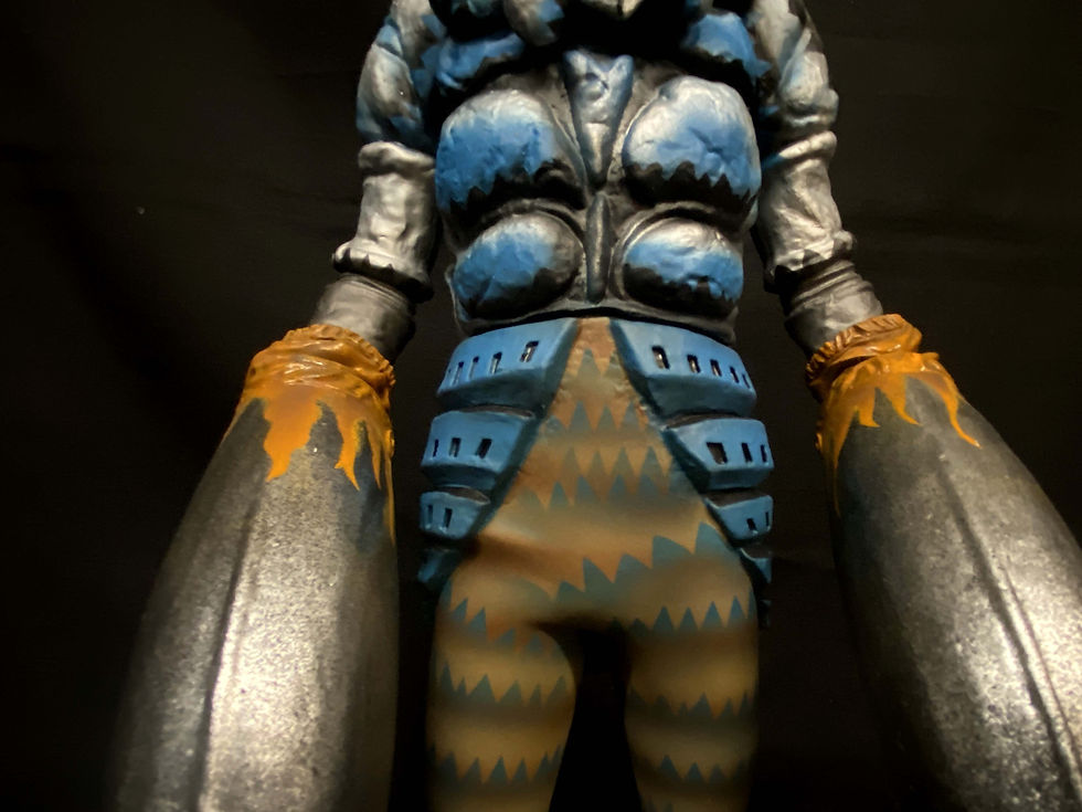 Thumbnail: Baltan Seijin  Resin Cast Crossworks  Art Statue バルタン星人 完成品