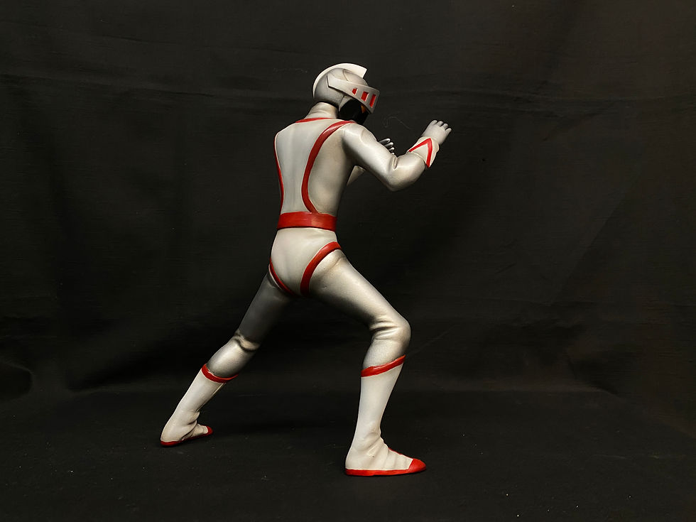 섬네일: Silver Kamen Art Statue シルバー仮面 完成品