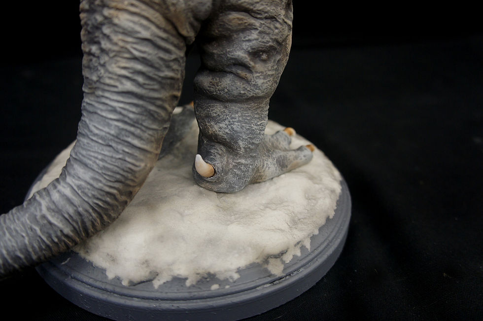 섬네일: Ultra Q : Pegila (프리 징 몬스터) Art Statue 冷凍 怪 獣 페기 라