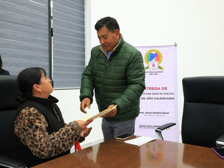 📄🤝 Entregan licencias con goce de sueldo en nuevas oficinas del SMSEM