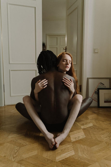 What is Cock Warming: Understanding the Practice and Benefits