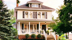 Real estate investor reviewing DSCR loans in Columbus for a rental property in Columbus, Ohio.