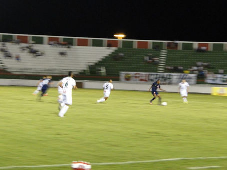 Fluminense de Feira vence e mantém 100% na Série D