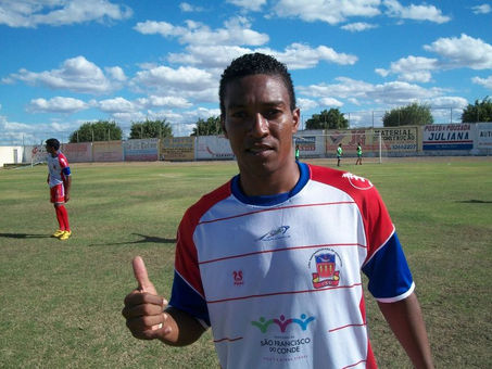 Dois atletas com passagens por clubes de Santo Estevão estão entre os goleadores do Intermunicipal 2