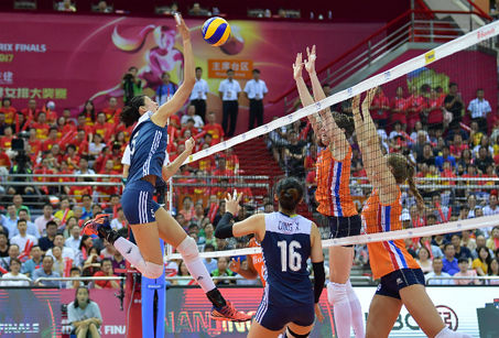 China vence Holanda no tie-break e classifica o Brasil