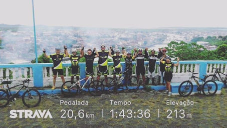 Ciclistas realizam evento solidário para ciclista que sofreu acidente