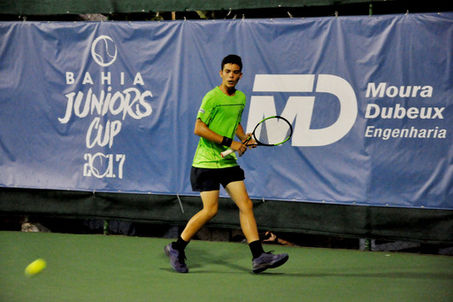 Tenistas de 22 países disputam 33º Bahia Juniors Cup, em Salvador