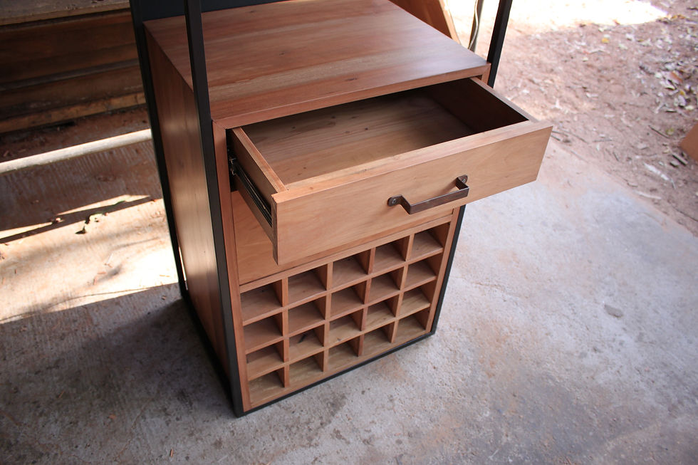 BAR COLUMNA