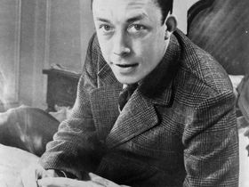 Omar Merzoug : Camus, une statue intouchable ou un homme dans son siècle ? (Camus - L’écrivain désengagé)