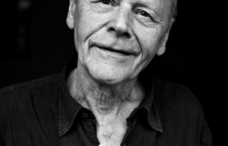 Relève (Pierre Michon par-delà Pierre Michon)