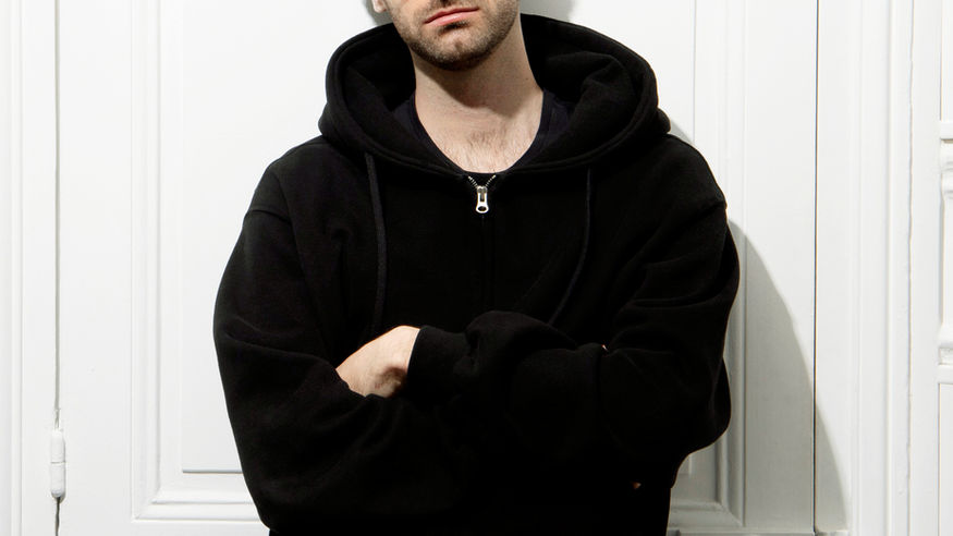 Eliot Ruffel : « L’écriture est un moyen de me confronter à des choix qui s’imposent dans la narration quand il serait parfois difficile de les faire dans la vie » (Pilote automatique)