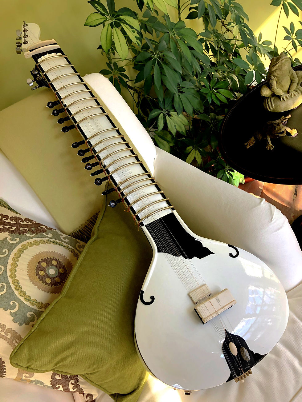 Thumbnail: 2019 Registry Electric Sitar