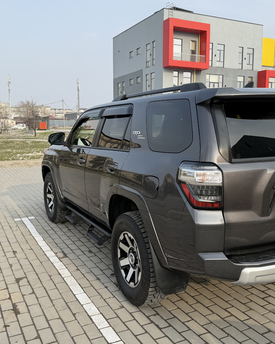 Car rental in Kyrgyzstan Toyota 4 runner