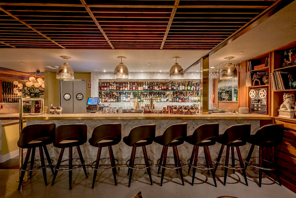 MISTER O'S RESTAURANT & BAR