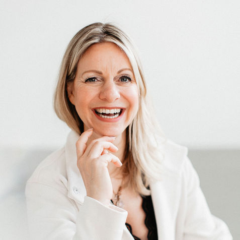 6a704062-6d4a-4d14-b803-1e17cc6f6a22