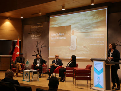 Gençlerin yüzde 40’ı kendini “sıkça yalnız” hissediyor