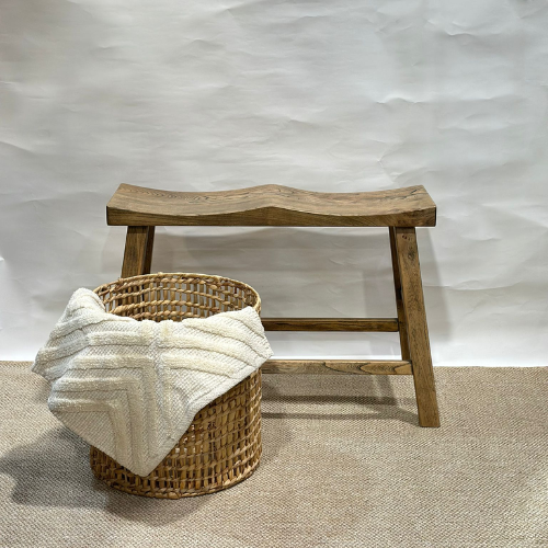 תמונה ממוזערת: ספסל בוקיצה מעושן