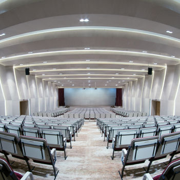Menyediakan Standar Desain Auditorium Kelas Dunia dalam Lingkungan Akademik