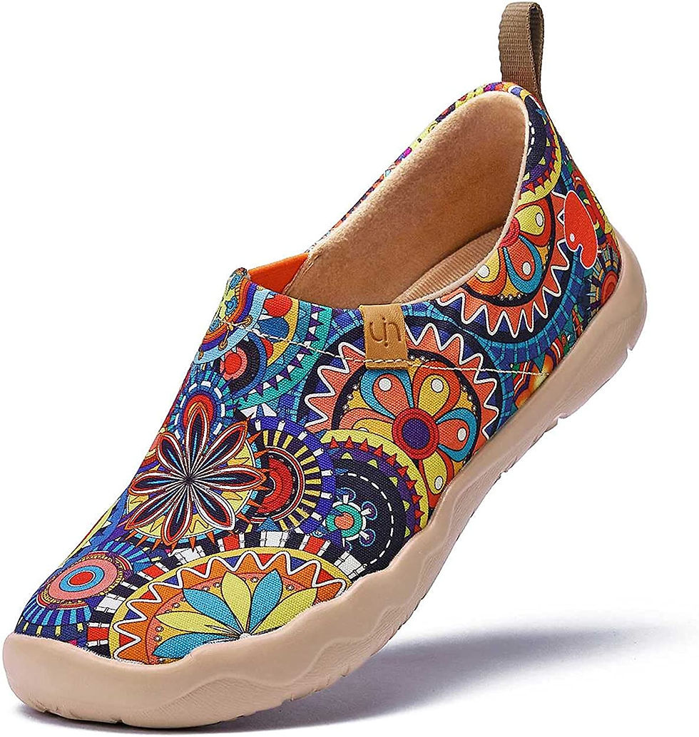 Thumbnail: UIN Women's Fashion Floral Art Sneaker Painted Canvas Slip-On Ladies Travel Sho