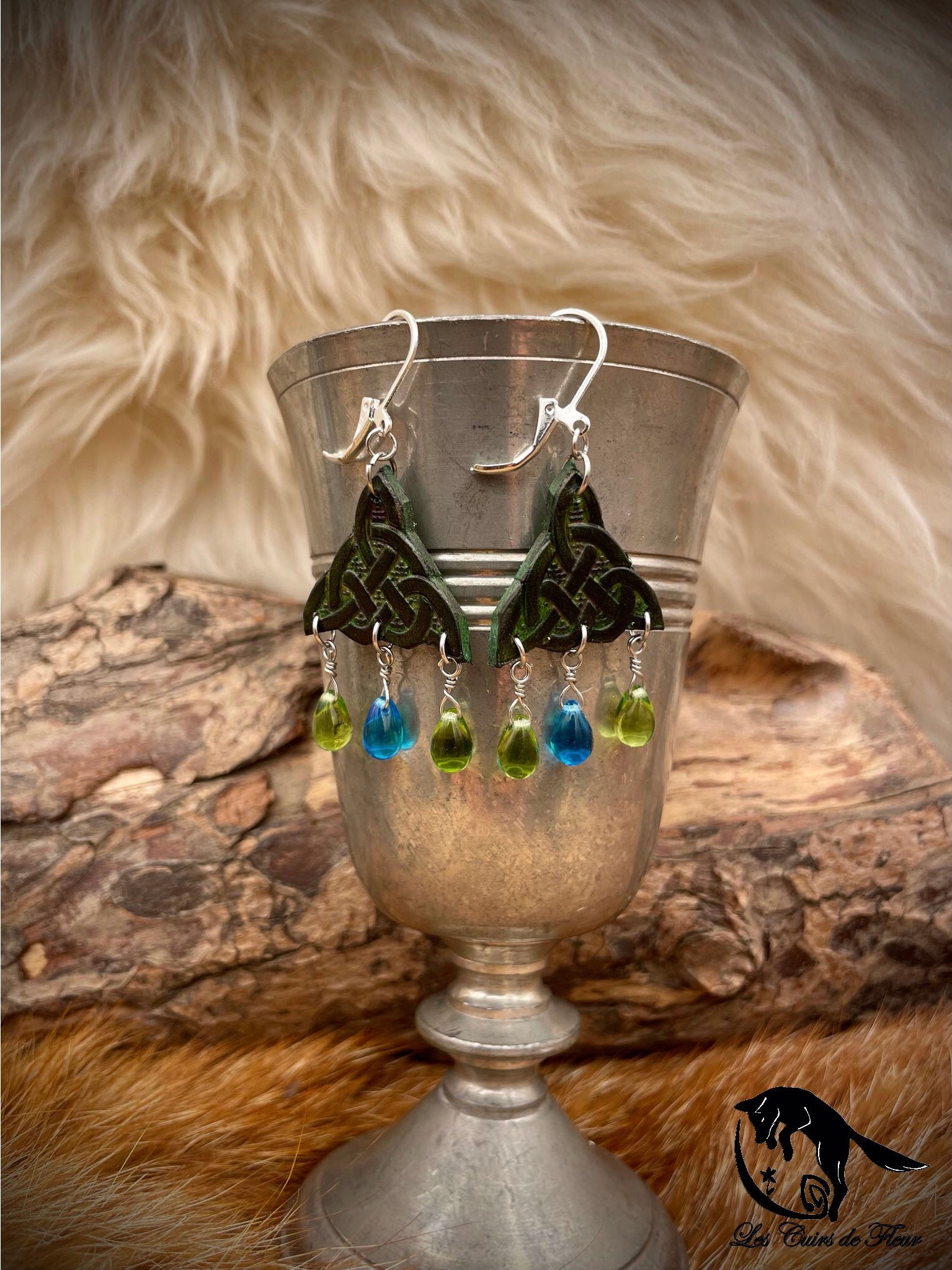 Boucles d’oreilles «Triketra»