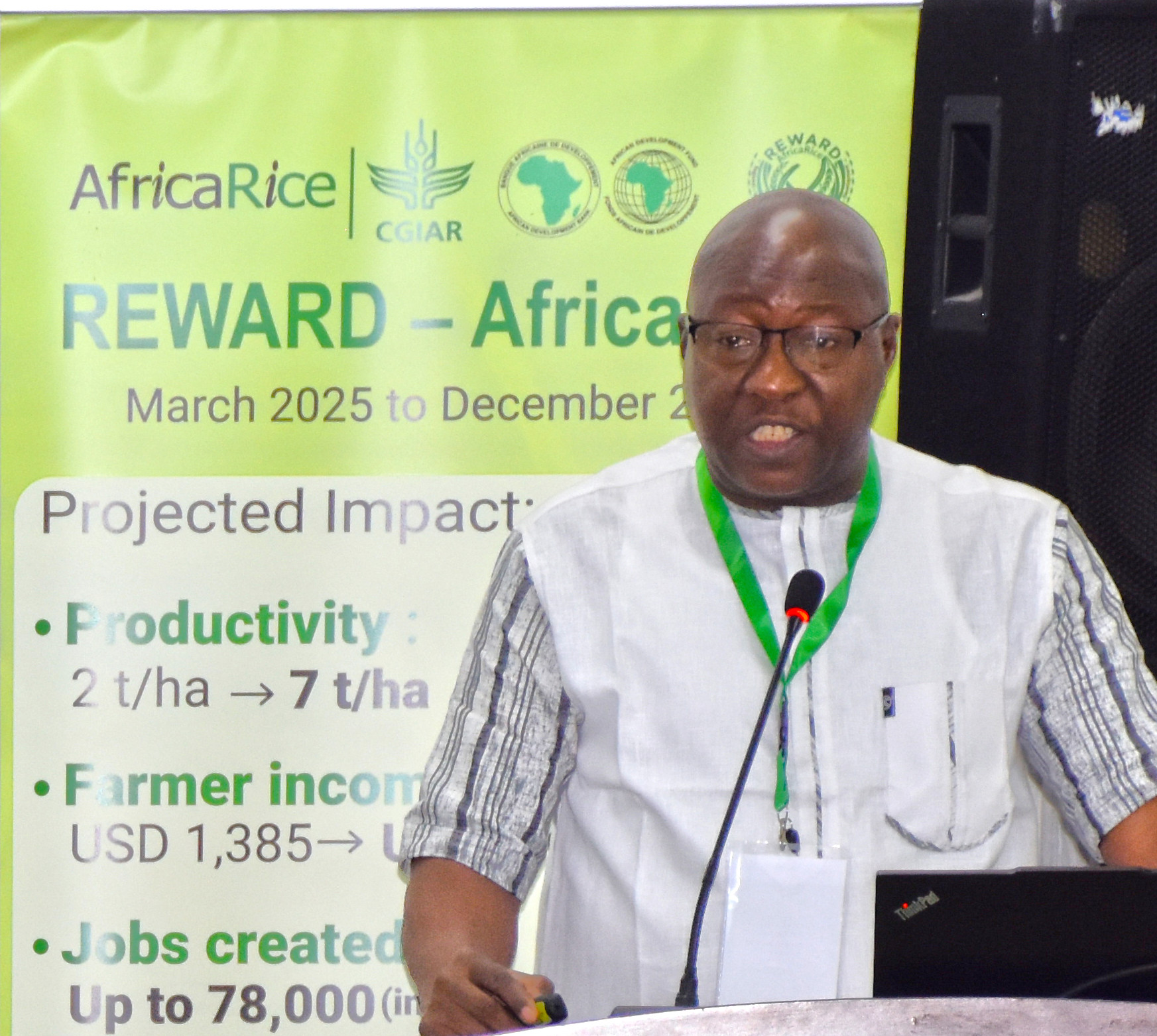 Dr Valentin S. Edgar Traoré : Coordonnateur du projet REWARD - AfricaRice