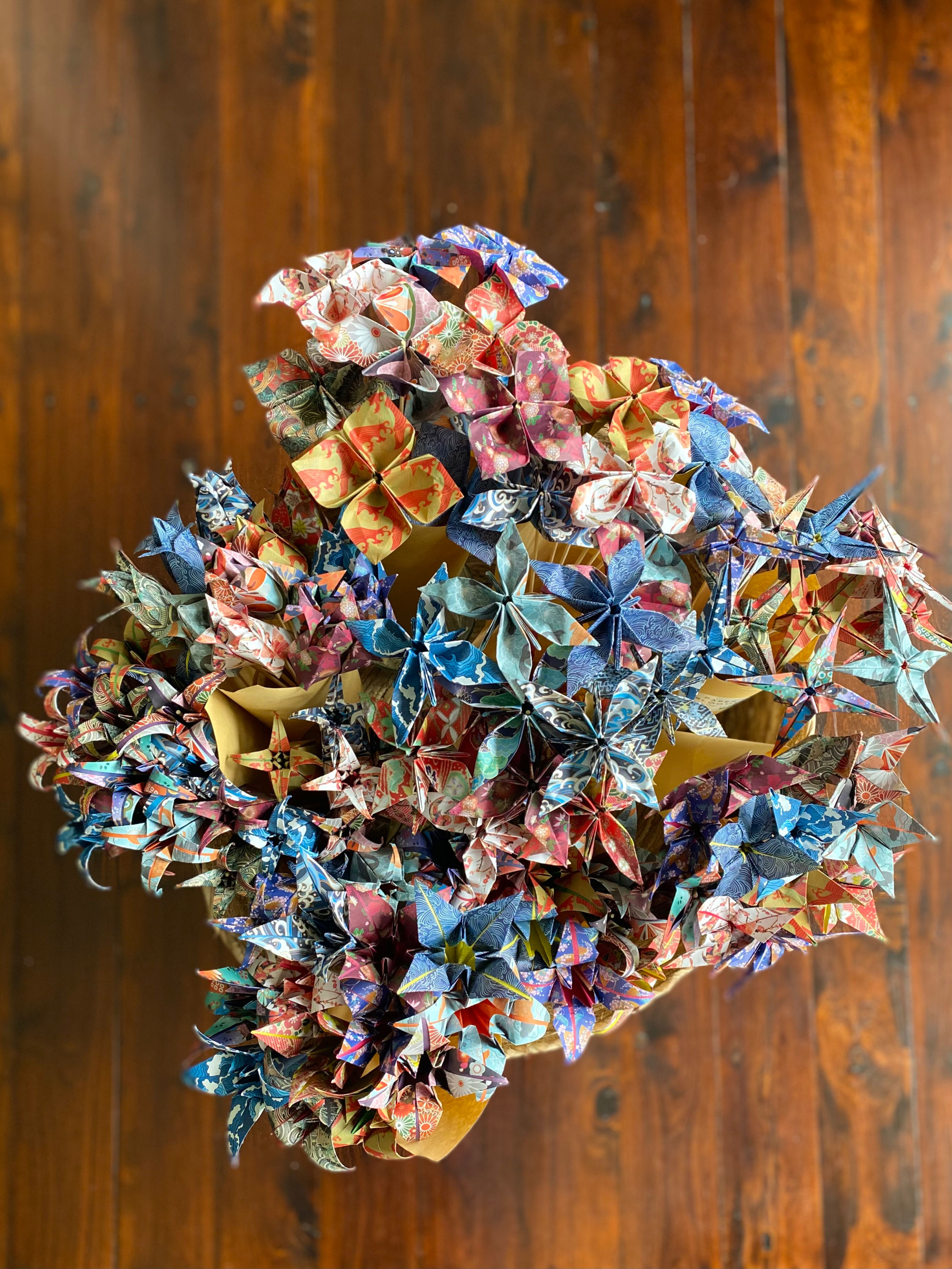 Original Design Single Stemless Bloom (of your choice)