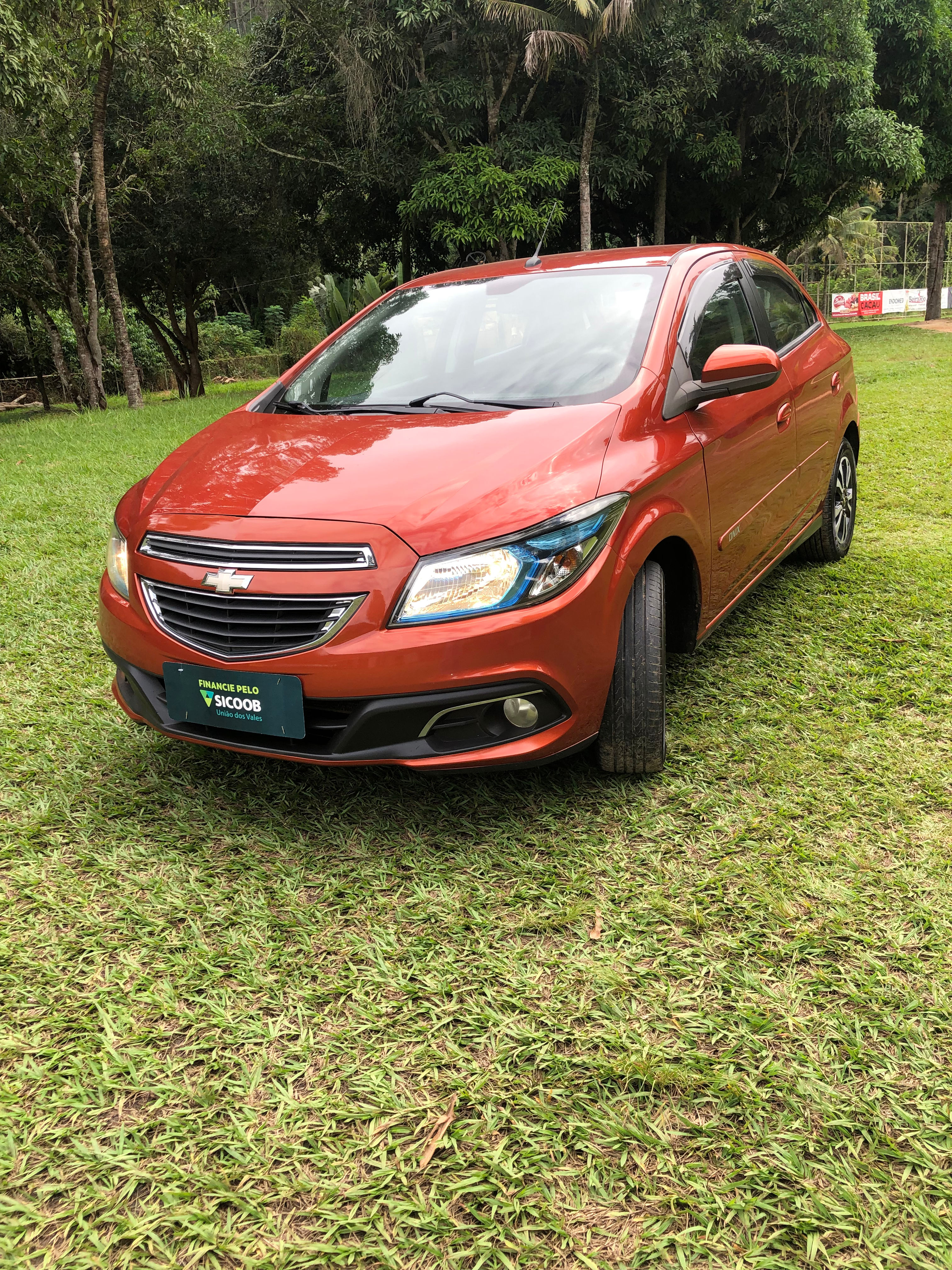 Chevrolet/Onix LTZ 1.4 2013/2013 - Completo