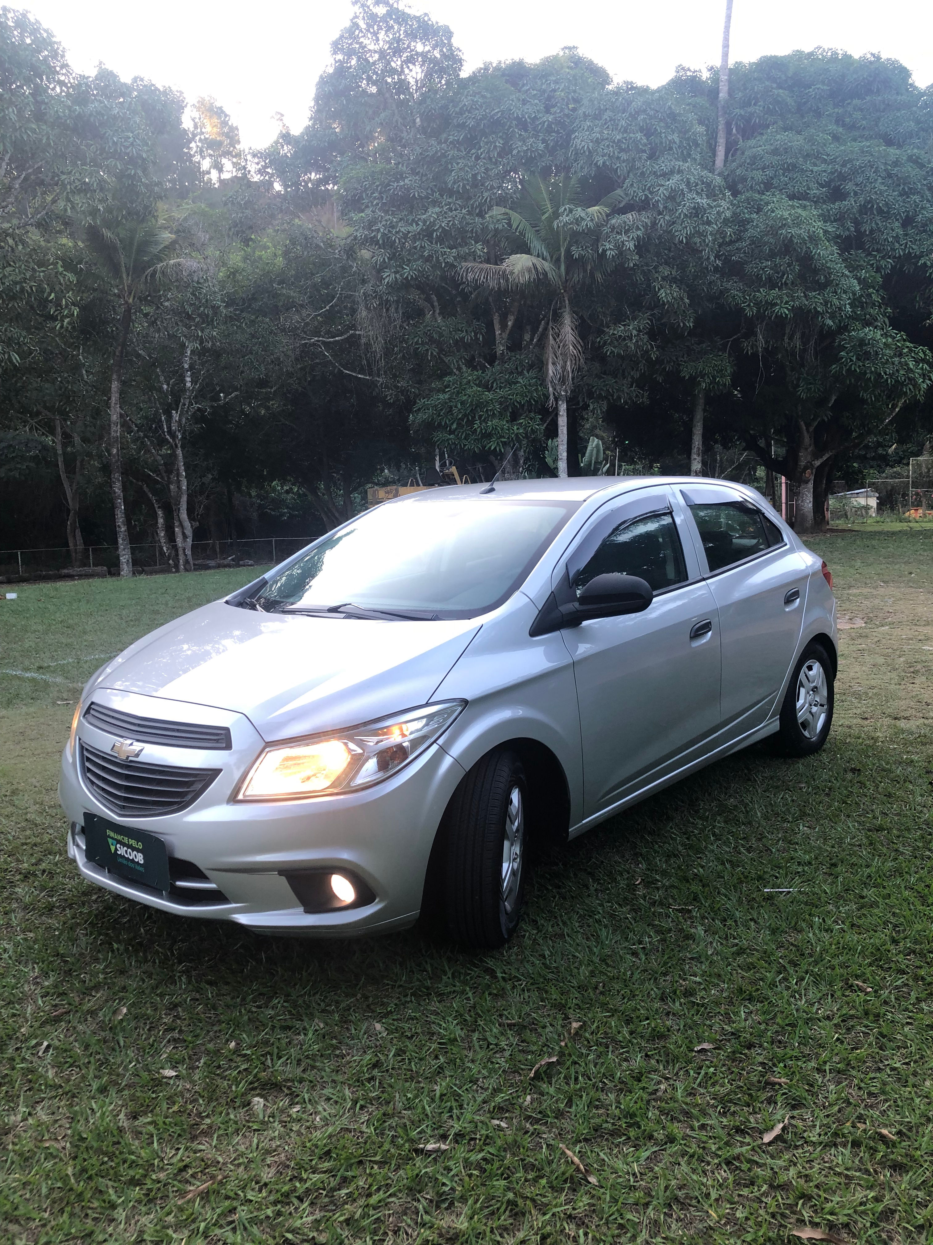 Chevrolet/Onix Joy 1.0 2017/2018 - Completo