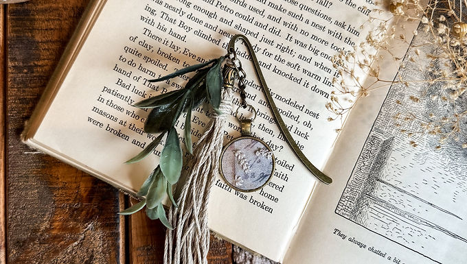 The Reader Bookmark