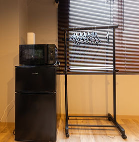 冷蔵庫、電子レンジ