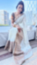 Handloom hand embroidered mumul cotton chikankari saree zari border white 7